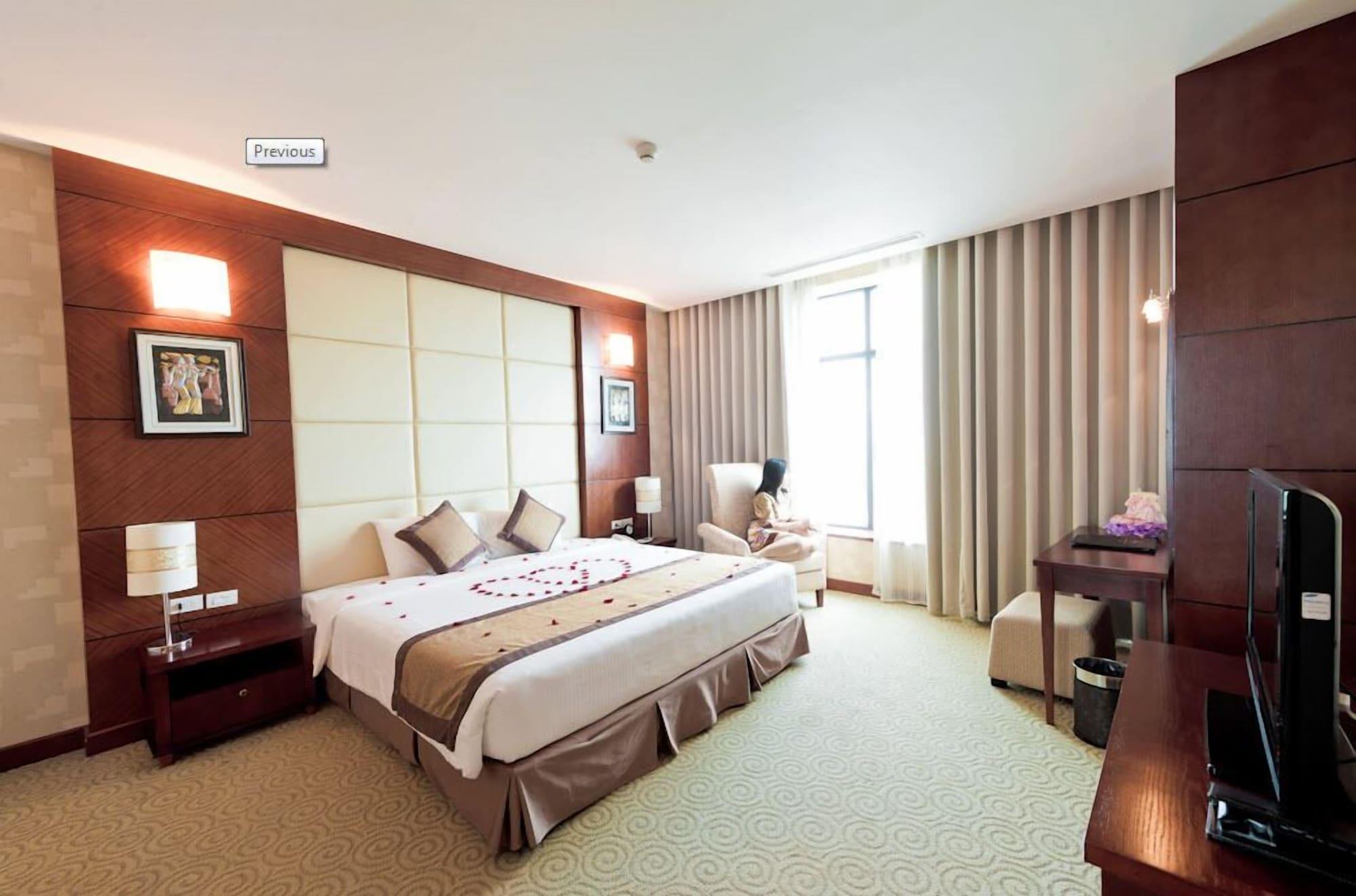 Muong Thanh Grand Hanoi Hotel Exteriör bild