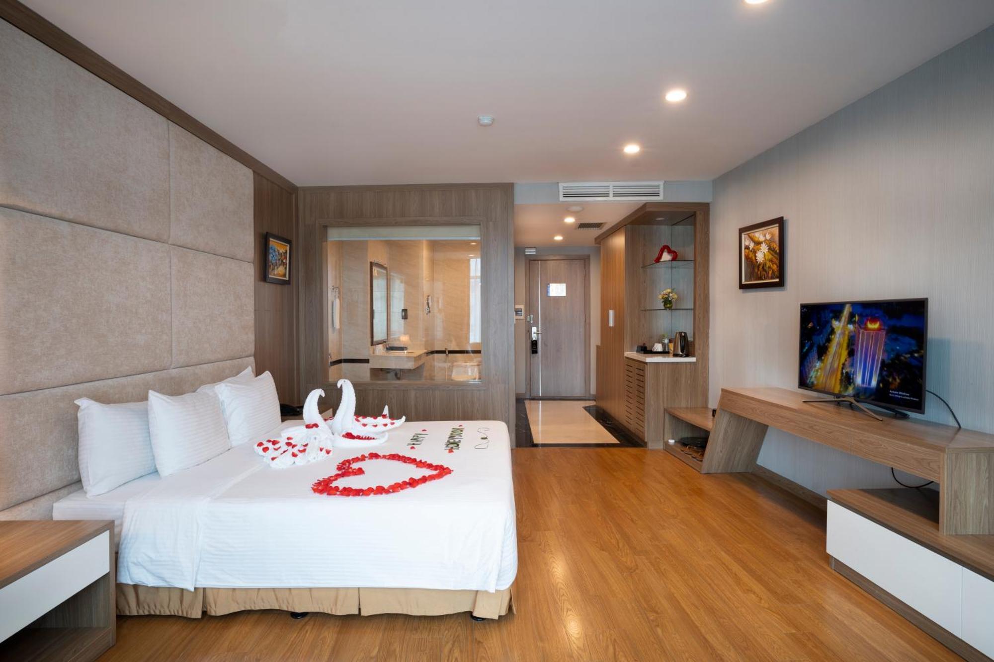 Muong Thanh Grand Hanoi Hotel Exteriör bild
