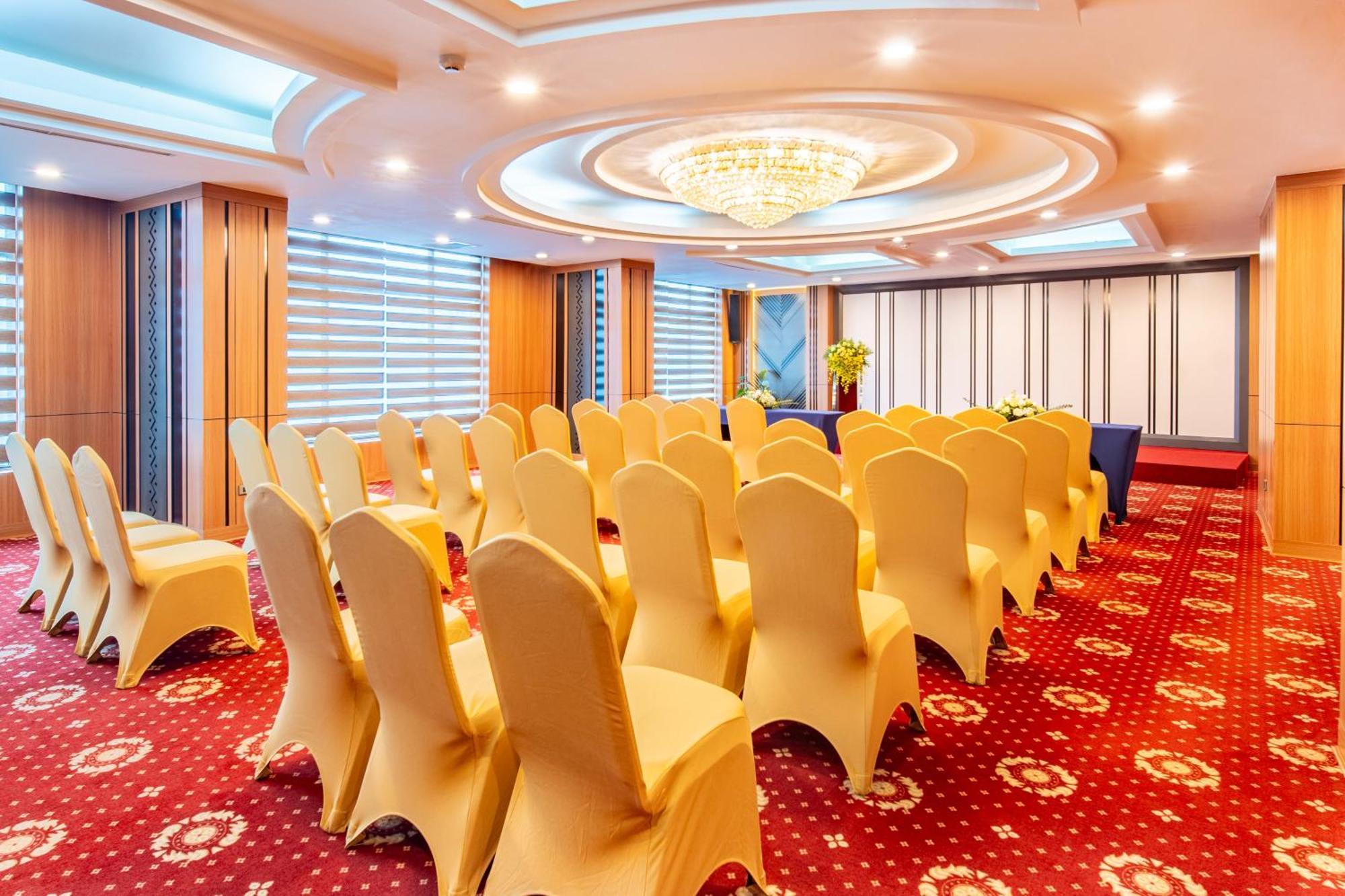 Muong Thanh Grand Hanoi Hotel Exteriör bild