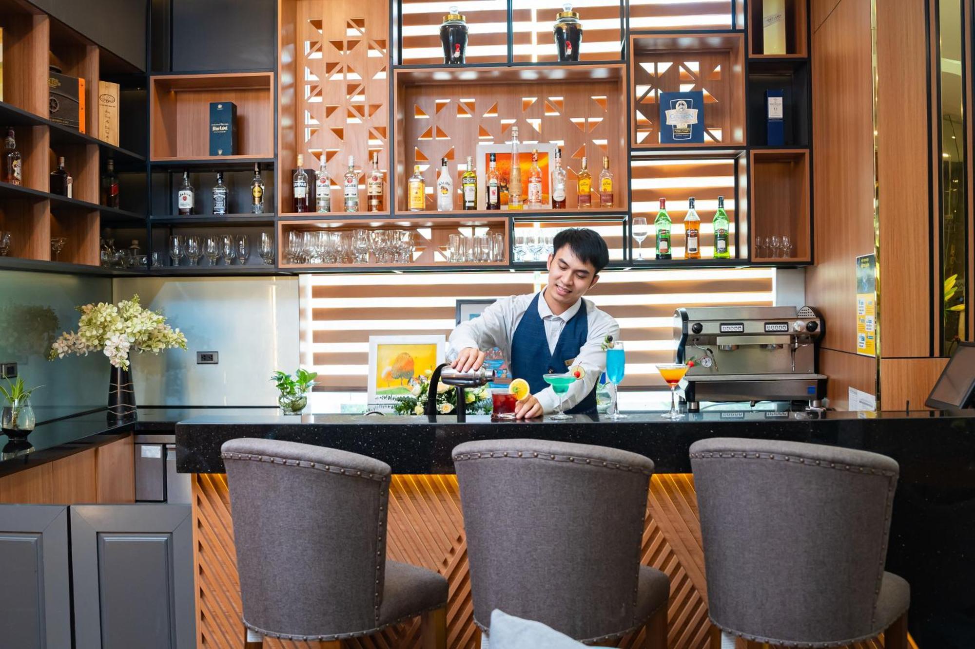 Muong Thanh Grand Hanoi Hotel Exteriör bild